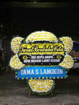 Papan Bunga Duka di Cikeusik